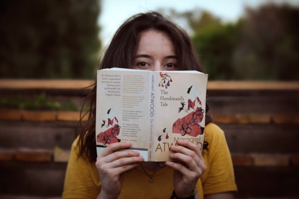 Знаки зодіаку і книги